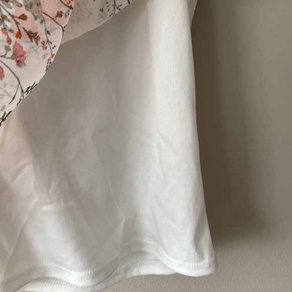 Forever 21 Floral Blouse - Picture 7 of 9